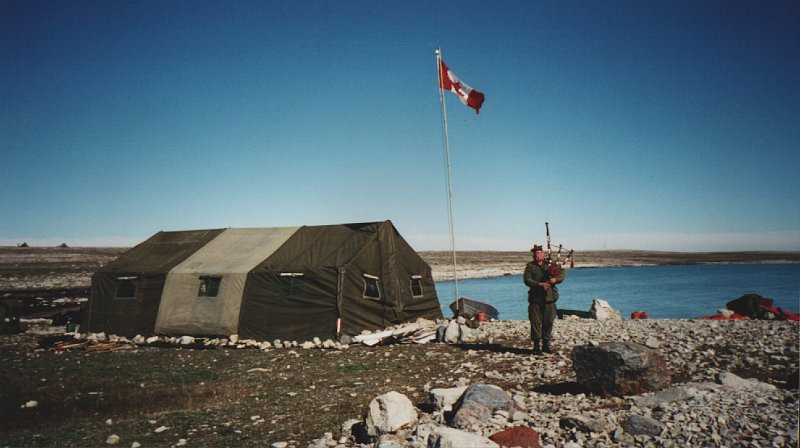 QM Tent Sovereign Steadfast 1999